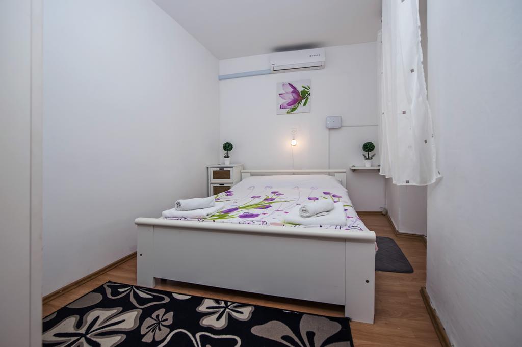 Apartment Rogic روفينج المظهر الخارجي الصورة