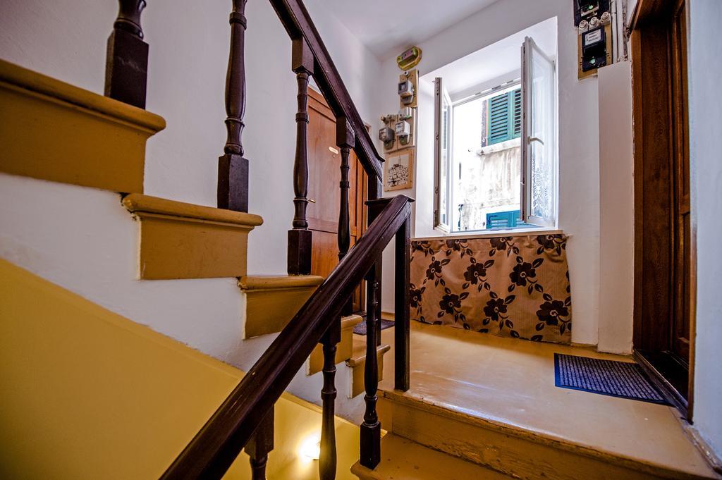 Apartment Rogic روفينج المظهر الخارجي الصورة
